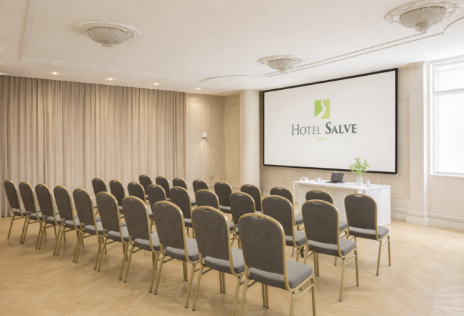 sala konferencyjna 40 osób